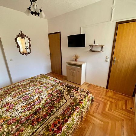 Rooms & Apartments Tepsa - Centre Hvar Town Pokoj fotografie